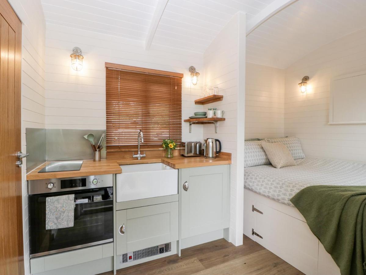 Hazel Villa Cirencester Exterior photo